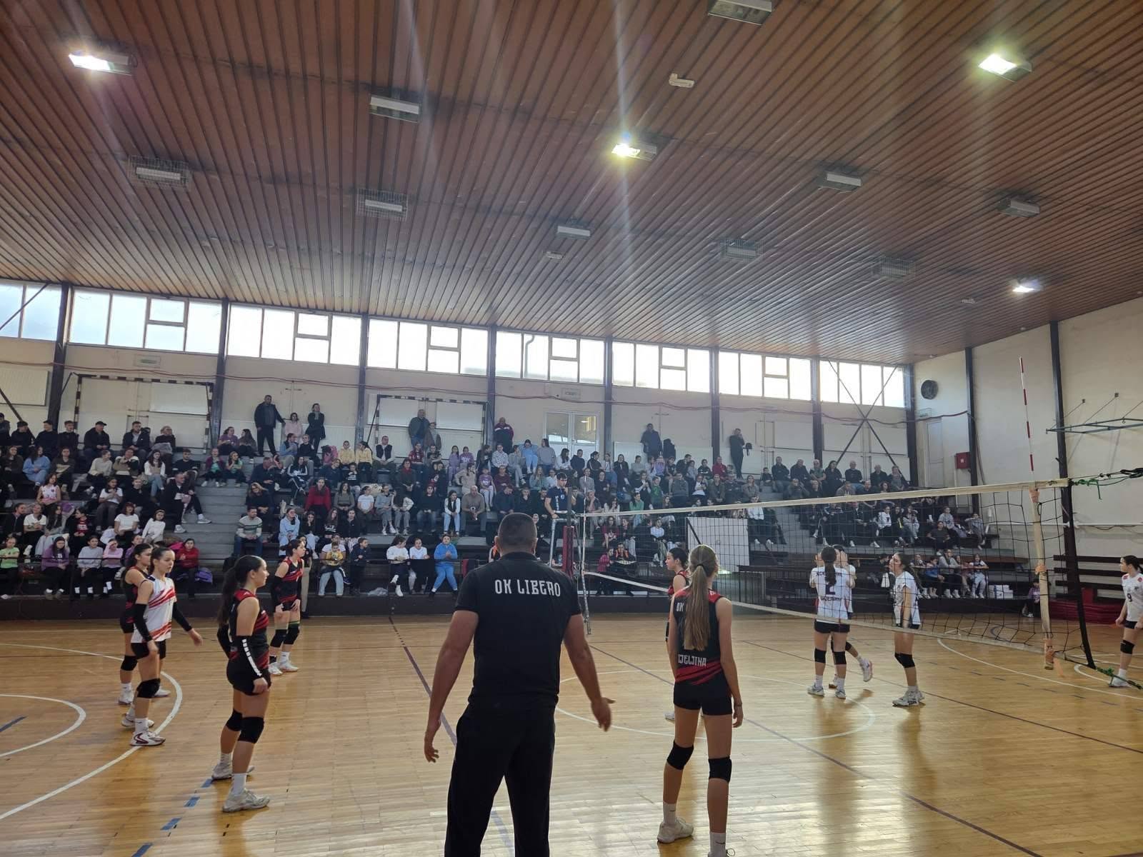 OK Libero na utakmici pred punim tribinama
